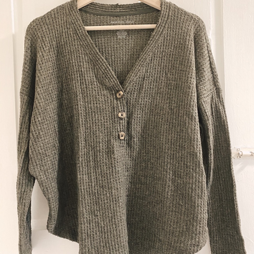 Green button up thermal